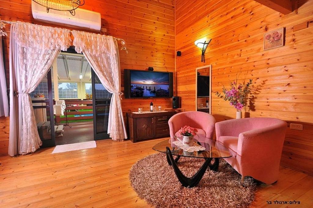 Between Sunrise And Sunset Suites Ya'ara 外观 照片